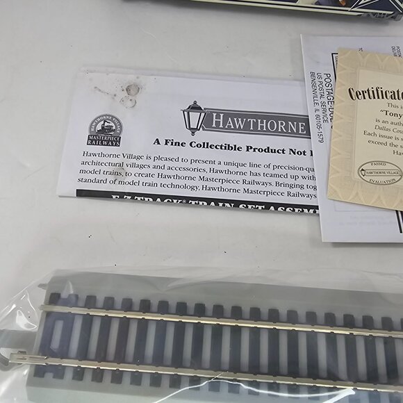 Tony Romo Dallas Cowboys Boxcar Hawthorne Village Collectible W/ COA - Picture 5 of 10